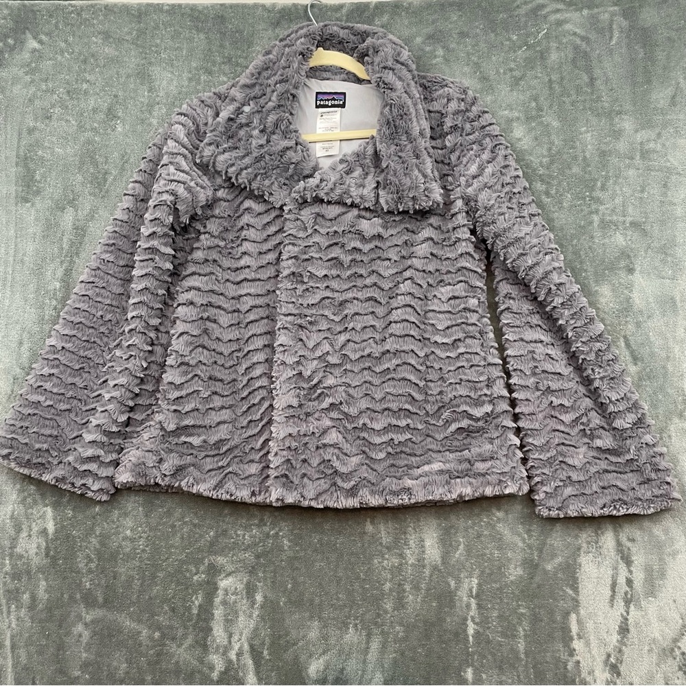 Patagonia Womens Jacket Gray Plush Fleece Faux Fur Soft Pockets xs